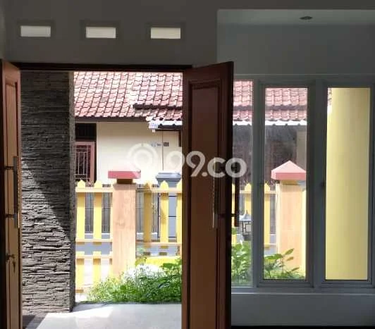 Disewakan! Rumah 2 Kamar Tidur &
1 Kamar Mandi di Tuparev, Cirebon Disewakan! Rumah 2 Kamar Tidur &
1 Kamar Mandi di Tuparev, Cirebon