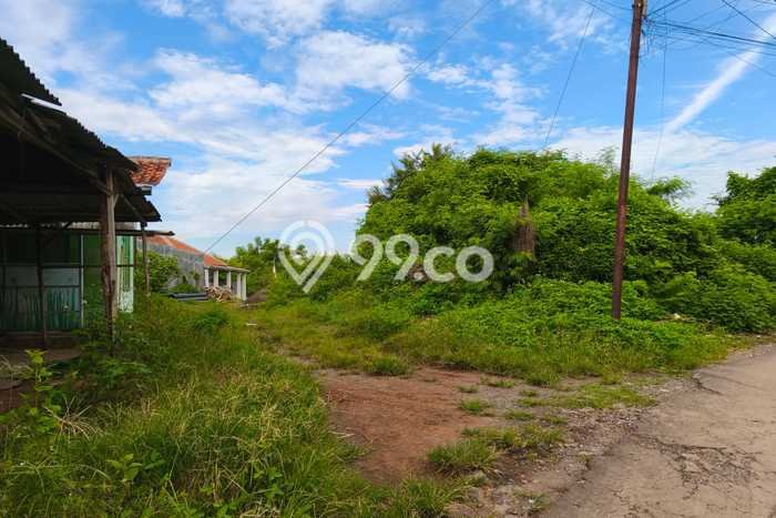 Dijual Tanah di Kesambi Cirebon Luas 318m2 SHM Dijual Tanah di Kesambi Cirebon Luas 318m2 SHM