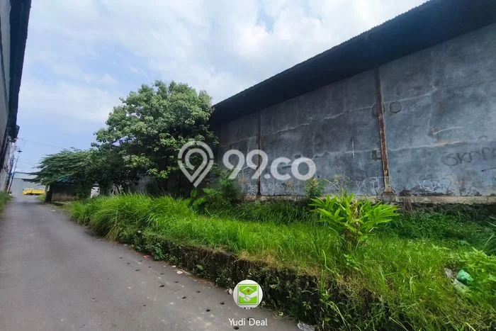 Gudang paling strategis disewakan di Harjamukti Cirebon Gudang paling strategis disewakan di Harjamukti Cirebon