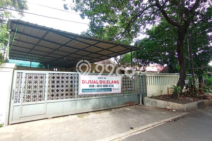 Siap Huni Rumah Mewah 5 Kamar di Menteng Dekat ke Mana Pun Siap Huni Rumah Mewah 5 Kamar di Menteng Dekat ke Mana Pun