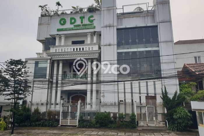 Unit Kantor Dijual di Cempaka Putih Jakarta Pusat Luas Tanah 220m2, Luas Bangunan 720m2 Unit Kantor Dijual di Cempaka Putih Jakarta Pusat Luas Tanah 220m2, Luas Bangunan 720m2