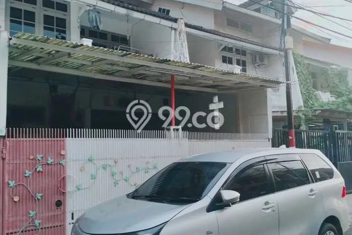 For Sale Rumah 3 Kamar Lokasi Ideal Nyaman dan Strategis di Kelapa Gading For Sale Rumah 3 Kamar Lokasi Ideal Nyaman dan Strategis di Kelapa Gading