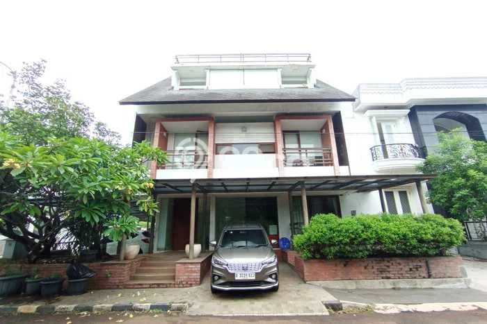 For Sale Rumah Mewah Exclusive di Pesanggrahan, Jakarta Selatan For Sale Rumah Mewah Exclusive di Pesanggrahan, Jakarta Selatan