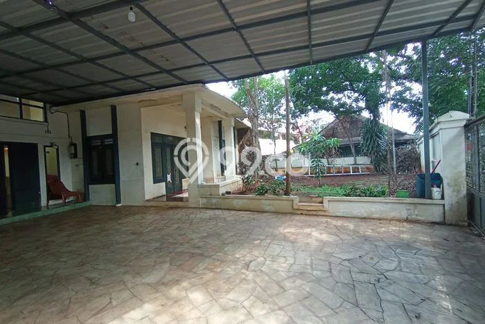Siap Huni Rumah Mewah 5 Kamar di Menteng Dekat ke Mana Pun Siap Huni Rumah Mewah 5 Kamar di Menteng Dekat ke Mana Pun