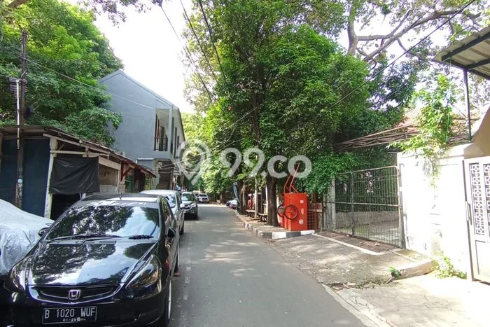 Siap Huni Rumah Mewah 5 Kamar di Menteng Dekat ke Mana Pun Siap Huni Rumah Mewah 5 Kamar di Menteng Dekat ke Mana Pun