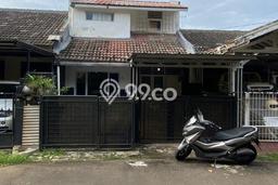 Jual Rumah Bagus Siap Huni LB 120m2 di Cinere, Depok Jual Rumah Bagus Siap Huni LB 120m2 di Cinere, Depok