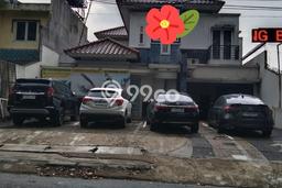 Jual Rumah Luas Elegan Dengan View Eksklusif di Lebak Bulus, Jakarta Selatan Jual Rumah Luas Elegan Dengan View Eksklusif di Lebak Bulus, Jakarta Selatan