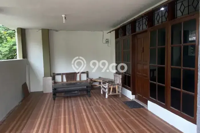 Jual Rumah Minimalis Bagus Punya 4 KT di Ciledug Tangerang SHM Jual Rumah Minimalis Bagus Punya 4 KT di Ciledug Tangerang SHM