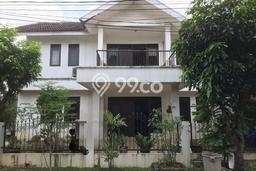 Rumah Asri 3 KT di Pesanggrahan, Jakarta Selatan - LT 225m² Rumah Asri 3 KT di Pesanggrahan, Jakarta Selatan - LT 225m²