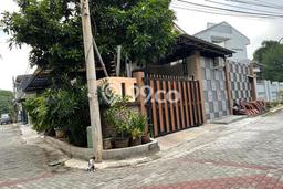 Dijual Rumah Mewah Megah Dengan View Cantik di Batu Ceper, Tangerang Dijual Rumah Mewah Megah Dengan View Cantik di Batu Ceper, Tangerang