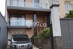 Dijual Rumah Premium dengan Fasilitas Sekitar Lengkap di Kebon Jeruk, Jakarta Barat Dijual Rumah Premium dengan Fasilitas Sekitar Lengkap di Kebon Jeruk, Jakarta Barat