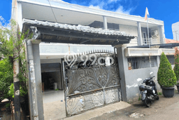 Siap Huni Rumah Mewah 8 Kamar di Kebon Jeruk Dekat ke Mana Pun Siap Huni Rumah Mewah 8 Kamar di Kebon Jeruk Dekat ke Mana Pun