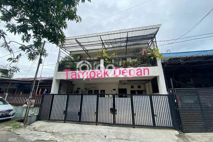 Dijual Rumah Mewah Exclusive di Grogol Petamburan, Jakarta Barat Dijual Rumah Mewah Exclusive di Grogol Petamburan, Jakarta Barat