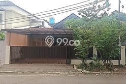 Ready to Use! Premium House LT 250m2 Desain Elegan di BSD Ready to Use! Premium House LT 250m2 Desain Elegan di BSD