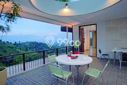 Ready to Use! Premium House LT 3178m2 Desain Elegan di Dago Ready to Use! Premium House LT 3178m2 Desain Elegan di Dago