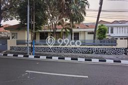 Rumah Eksklusif Siap Huni LT 720m2 di Menteng, Jakarta Pusat Rumah Eksklusif Siap Huni LT 720m2 di Menteng, Jakarta Pusat