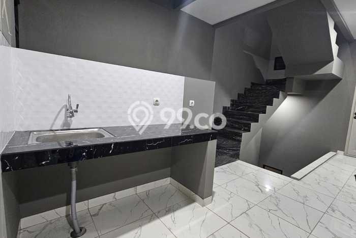 Rumah Kost Dijual Lokasi Kebayoran Baru, Jakarta Selatan, 17 Kamar Tidur, 17 Kamar Mandi, 416m2 Rumah Kost Dijual Lokasi Kebayoran Baru, Jakarta Selatan, 17 Kamar Tidur, 17 Kamar Mandi, 416m2