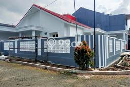 Rumah Luxury Modern Siap Huni di Taman Royal Tangerang Rumah Luxury Modern Siap Huni di Taman Royal Tangerang
