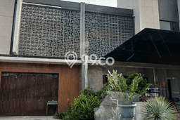 Hunian Mewah LB 285m2 Siap Pakai Desain Elegan di Suvarna Sutera, Tangerang Hunian Mewah LB 285m2 Siap Pakai Desain Elegan di Suvarna Sutera, Tangerang