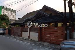 Dijual Hunian Mewah dengan Fasilitas Sekitar Komplit di Menteng, Jakarta Pusat Dijual Hunian Mewah dengan Fasilitas Sekitar Komplit di Menteng, Jakarta Pusat