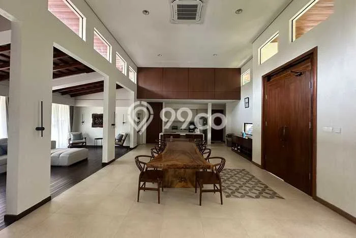 Lokasi Strategis! Vila Kawasan Bogor Barat, Ukuran 1215m2m², Kualitas Prima Lokasi Strategis! Vila Kawasan Bogor Barat, Ukuran 1215m2m², Kualitas Prima