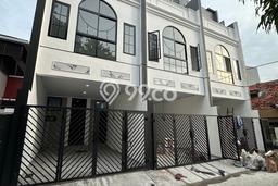 Dijual Cepat Rumah Favorit Siap Huni LB 165m2 di Grogol Petamburan, Jakarta Barat Dijual Cepat Rumah Favorit Siap Huni LB 165m2 di Grogol Petamburan, Jakarta Barat