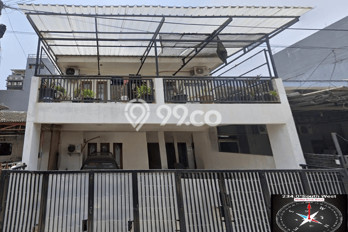 Dijual Rumah Mewah Exclusive di Grogol Petamburan, Jakarta Barat Dijual Rumah Mewah Exclusive di Grogol Petamburan, Jakarta Barat