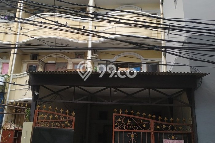 Ruko Dijual di Penjaringan LT 133m2, LB 300m2 untuk Investasi Ruko Dijual di Penjaringan LT 133m2, LB 300m2 untuk Investasi
