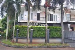 Hunian Elit LB 238m2 Siap Pakai Desain Elegan di BSD, Tangerang Hunian Elit LB 238m2 Siap Pakai Desain Elegan di BSD, Tangerang