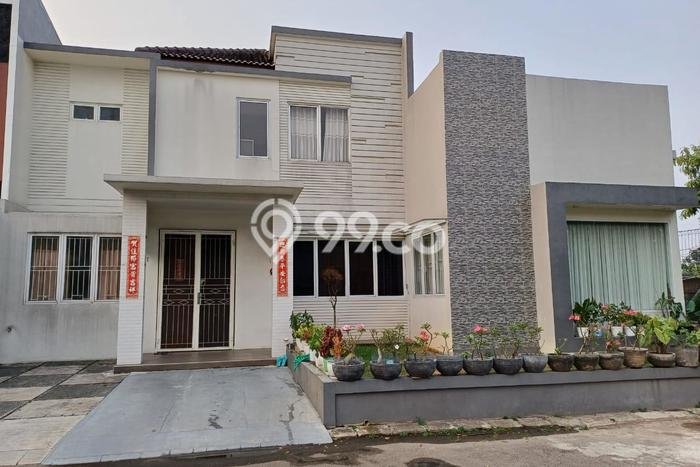 Jual Rumah Mewah Elegan Dengan View Eksklusif di Modernland, Tangerang Jual Rumah Mewah Elegan Dengan View Eksklusif di Modernland, Tangerang