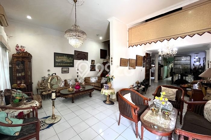 Jual Rumah Mewah Megah Dengan View Cantik di Rawamangun, Jakarta Timur Jual Rumah Mewah Megah Dengan View Cantik di Rawamangun, Jakarta Timur