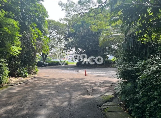 Kavling Tanah untuk Dijual di Pondok Indah, Jakarta Selatan, Luas 663m2 Kavling Tanah untuk Dijual di Pondok Indah, Jakarta Selatan, Luas 663m2