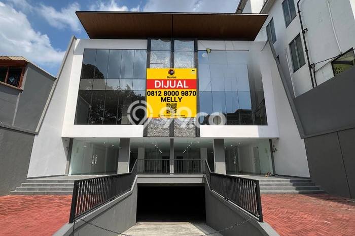 Unit Komersial Dijual di Duren Sawit Jakarta Timur 1600m2 Unit Komersial Dijual di Duren Sawit Jakarta Timur 1600m2