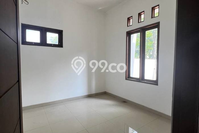 Dijual Rumah Strategis Bagus Punya 7 KT di Pondokmelati Bekasi SHM Dijual Rumah Strategis Bagus Punya 7 KT di Pondokmelati Bekasi SHM