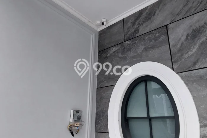 Dijual Rumah Mewah Megah Dengan View Eksklusif di Klender, Jakarta Timur Dijual Rumah Mewah Megah Dengan View Eksklusif di Klender, Jakarta Timur