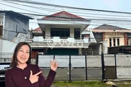 Rumah Eksklusif Dijual LT 274m2 di Duren Sawit, Jakarta Timur Rumah Eksklusif Dijual LT 274m2 di Duren Sawit, Jakarta Timur
