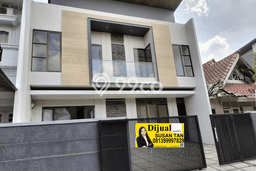 Hunian Elit LB 230m2 Siap Pakai Desain Elegan di Citraland, Surabaya Hunian Elit LB 230m2 Siap Pakai Desain Elegan di Citraland, Surabaya