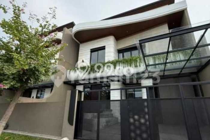 For Sale! Luxury House LT 288m2 Desain Elegan di Graha For Sale! Luxury House LT 288m2 Desain Elegan di Graha