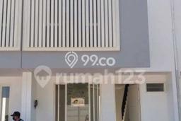 Jual Rumah Strategis Bagus Punya 3 KT di Wiyung Surabaya - Jual Rumah Strategis Bagus Punya 3 KT di Wiyung Surabaya -