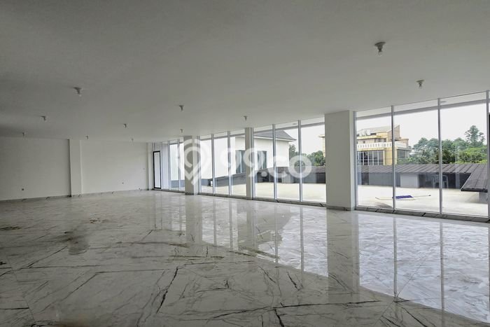 Kantor Kawasan Strategis di Duren Sawit, Luas 1600m², Mainroad Kantor Kawasan Strategis di Duren Sawit, Luas 1600m², Mainroad