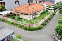 PRIME LOCATION! Rumah Berkembang di Duren Sawit, LT 571m² Bangunan 220m² PRIME LOCATION! Rumah Berkembang di Duren Sawit, LT 571m² Bangunan 220m²