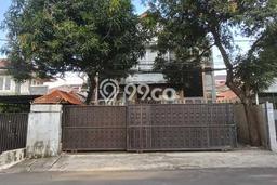 Dijual Rumah Luas Megah Dengan View Cantik di Cipinang, Jakarta Timur Dijual Rumah Luas Megah Dengan View Cantik di Cipinang, Jakarta Timur