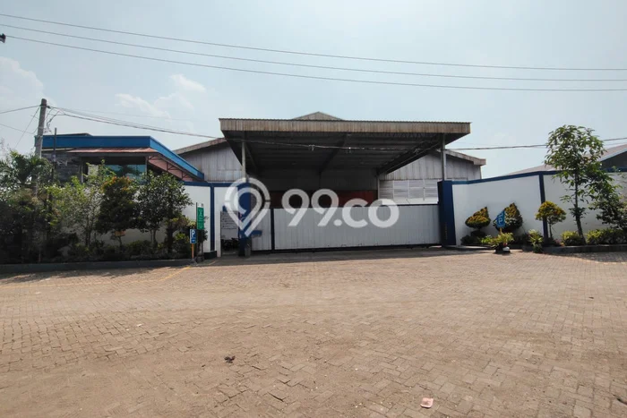 Unit Komersial Disewakan di Surabaya Kawasan Strategis Harga Kompetitif Unit Komersial Disewakan di Surabaya Kawasan Strategis Harga Kompetitif