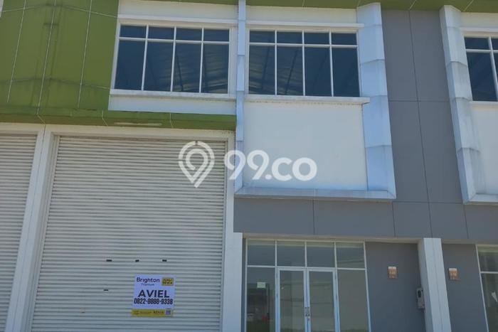 Gudang Disewakan Cepat di Manyar Gresik LB 210m2 Gudang Disewakan Cepat di Manyar Gresik LB 210m2
