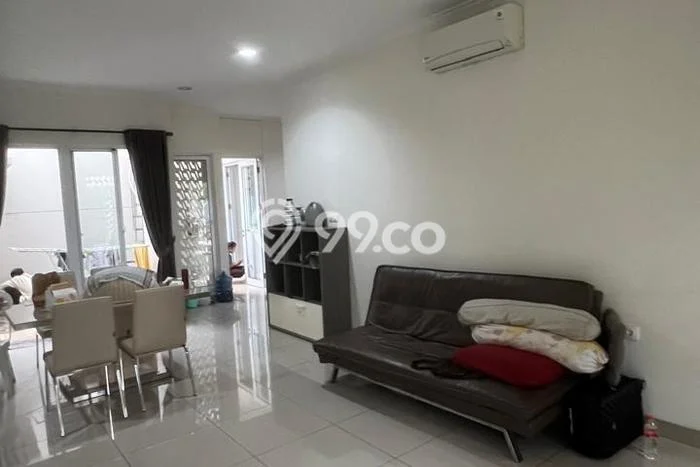 Disewakan Cepat Rumah Kondisi Baik di Area Gedebage, Bandung Disewakan Cepat Rumah Kondisi Baik di Area Gedebage, Bandung