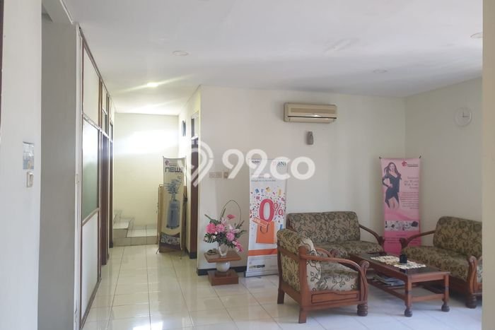 Ruko Dijual di Bandung LT 256m2 & LB 240m2 Lokasi Terbaik! Ruko Dijual di Bandung LT 256m2 & LB 240m2 Lokasi Terbaik!