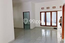 Rumah di Batununggal, 2 KM, Akses Mudah Pusat Kota, Luas 250m² Bangunan 150m² Rumah di Batununggal, 2 KM, Akses Mudah Pusat Kota, Luas 250m² Bangunan 150m²