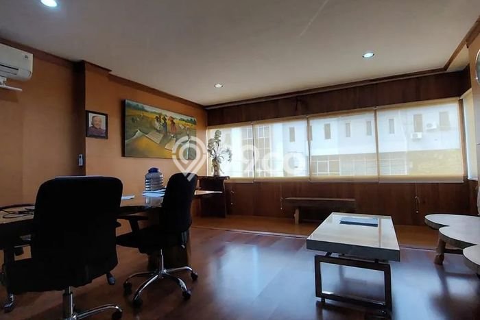 Ruko Strategis di , Luas 280m2m², Area Bisnis, Dekat Bandung, Bandung Ruko Strategis di , Luas 280m2m², Area Bisnis, Dekat Bandung, Bandung