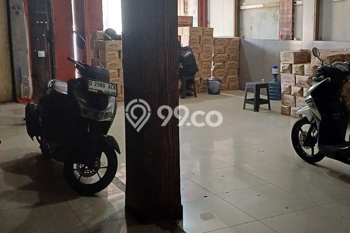 Unit Ruko Dijual di Bandung LT 200m2 & LB 450m2 Unit Ruko Dijual di Bandung LT 200m2 & LB 450m2