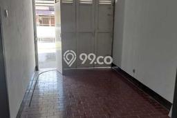 Rumah area , 2 KM, Area Strategis, LT 145m2m² LB 130m2m² Rumah area , 2 KM, Area Strategis, LT 145m2m² LB 130m2m²
